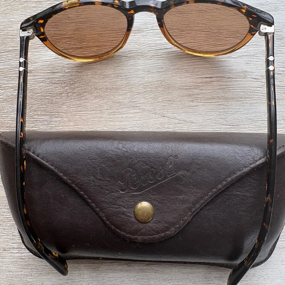 Persol Brown Tortoise Sunglasses - Picture 3 of 6